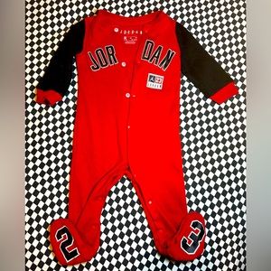 Jordan footed romper with snap closure for 6-9 months